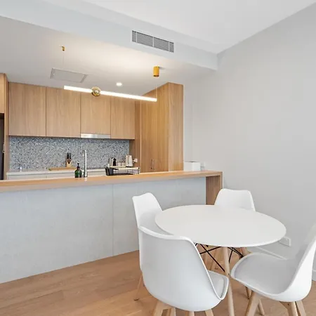 Apartment The Roocrest - Kangaroo Point Brand New 2br With Parking Brisbane