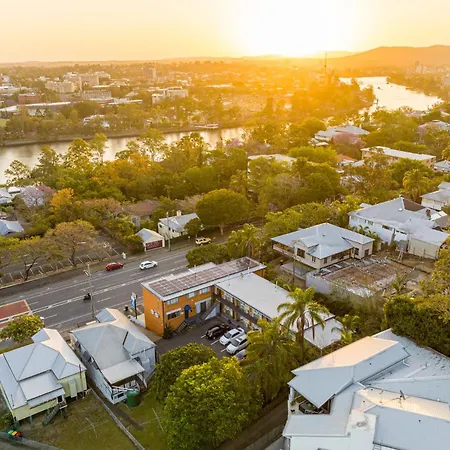 S1 Brisbane