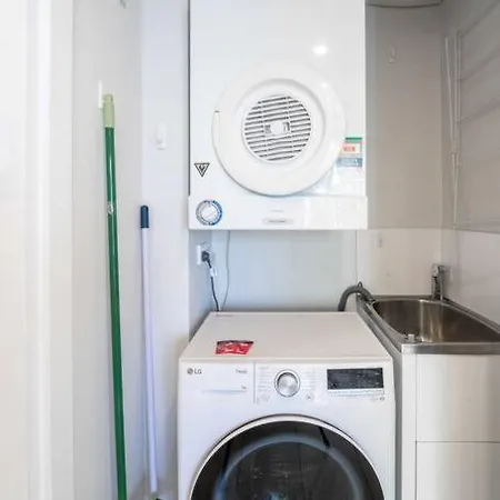 Chic Living 1b1b W/shared Pool+bbq+gym Brisbane