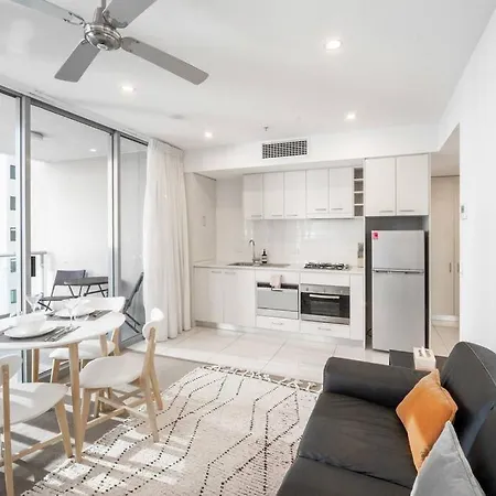 Apartment Chic Living 1b1b W/shared Pool+bbq+gym *