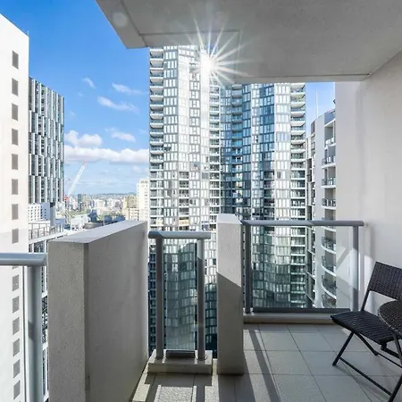 Apartment Chic Living 1b1b W/shared Pool+bbq+gym *