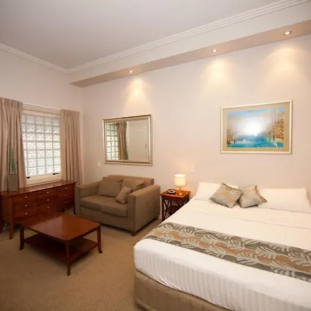 Shangri-la Gardens 4* Brisbane