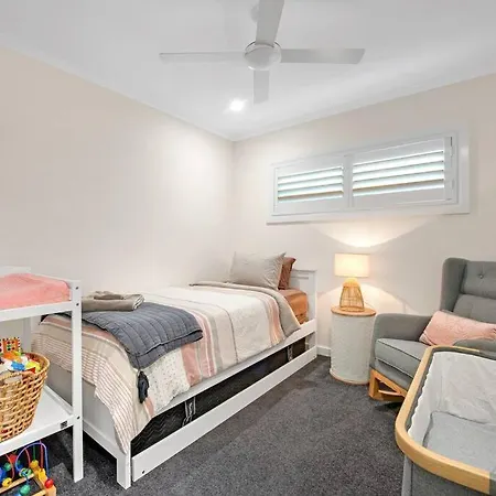 Holiday home A Family Affair ~ 4 Bed/2.5bath/pool ~ Morningside *
