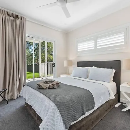 A Family Affair ~ 4 Bed/2.5bath/pool ~ Morningside Holiday home Brisbane