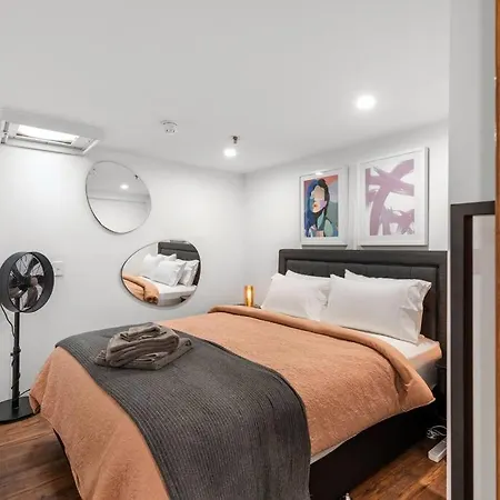 Apartment Woolstore Elegance ~ 2bed/2bath/1car ~ Teneriffe
