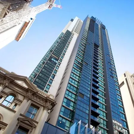 Apartment Offline - 37f Cbd With Views And Pool