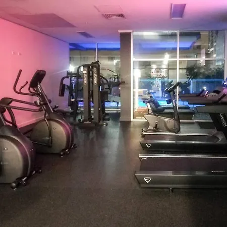 Apartment Location! Inner City 1b1b Apt W/pool,gym, Sauna Brisbane