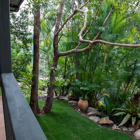 Apartment In The Gap~4 Bed House~7km From Cbd Brisbane