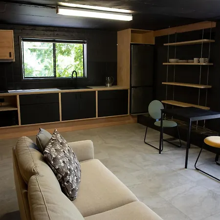 Apartment In The Gap~4 Bed House~7km From Cbd Brisbane