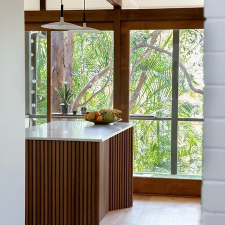 Apartment In The Gap~4 Bed House~7km From Cbd