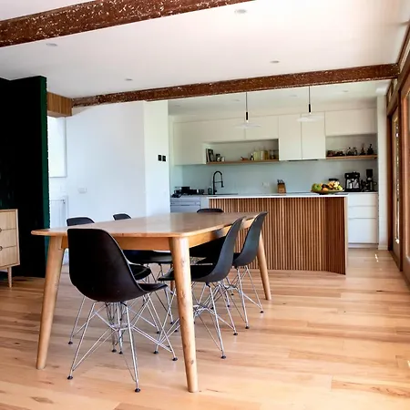 In The Gap~4 Bed House~7km From Cbd Apartment