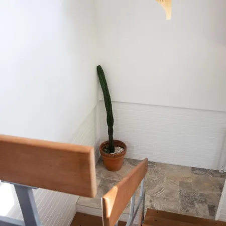 In The Gap~4 Bed House~7km From Cbd *