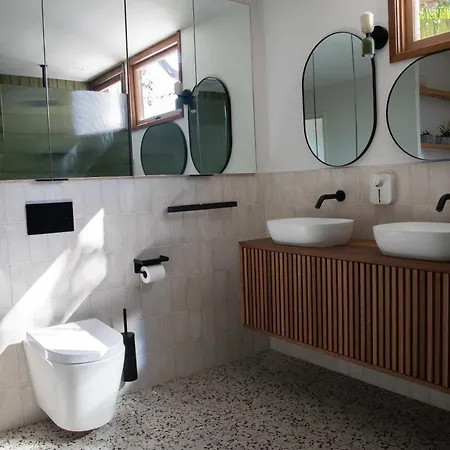 In The Gap~4 Bed House~7km From Cbd * Brisbane