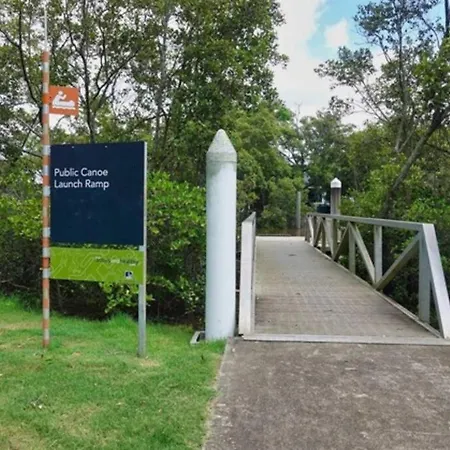 Holiday home Nan's House! 2bed, 1bath, 1car ~ East Brisbane