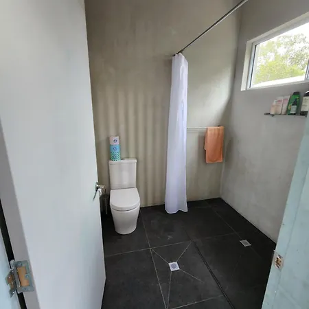 Oxley Mineral Pool & Private Suburbanstay *