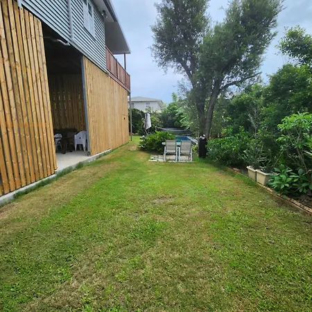 Oxley Mineral Pool & Private Suburbanstay Holiday home Brisbane