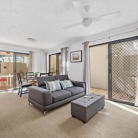Quiet & Spacious! 1bed/1bath/study/1car~ Teneriffe * Brisbane