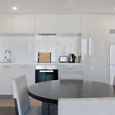 Hearty Milton Apartment