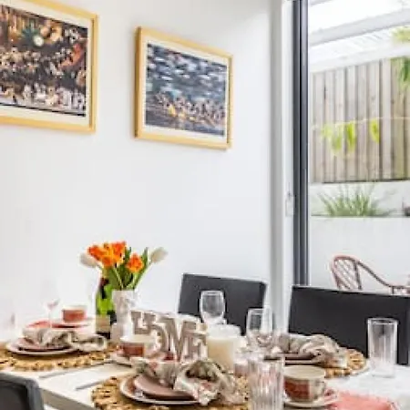 Apartment Of Toowong Neat Near Station Brisbane