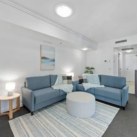 Heights! 2bed/1bath/1car/views ~ Cbd * Brisbane