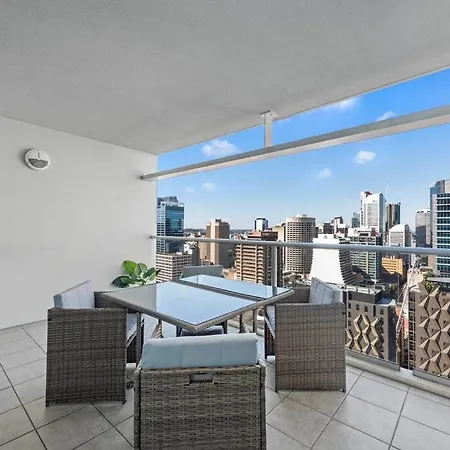 Heights! 2bed/1bath/1car/views ~ Cbd Apartment Brisbane