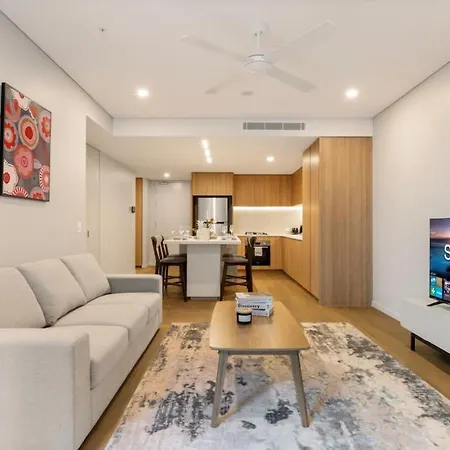 Apartment 1br Luxury At Prime Location W Carpark Brisbane