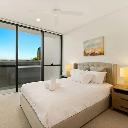 Excellent Location Luxury 2br W Carpark Apartment *