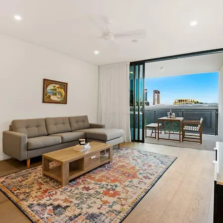 Excellent Location Luxury 2br W Carpark *