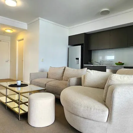 In Shared In Fortitude Valley Homestay