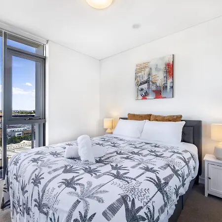 Amazing Cityview Glamourous 2br W Parkpool