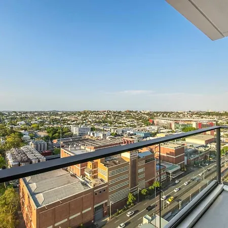 Stunning Cityview 1br Apt, 1 Min To Train Apartment Brisbane