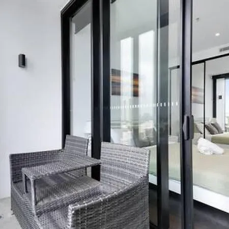 Holiday home Stunning Bridge View On A High Floor Fpkg