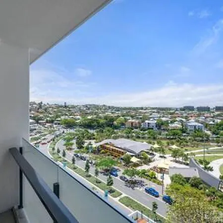 Holiday home Boutique Park-view 1br Apartment, Central Location *