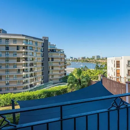 San Luca 3 Private Chateau * Brisbane