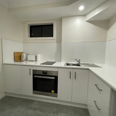 Apartment Yeronga Hideaway