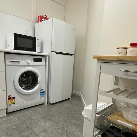 Apartment Yeronga Hideaway