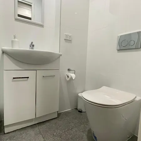 Yeronga Hideaway