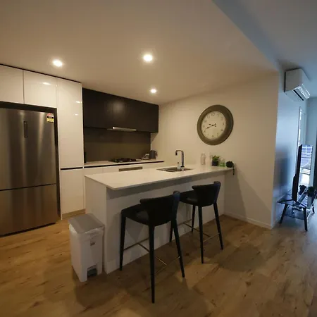 Cozy 3br Walking Distance To Goma Apartment