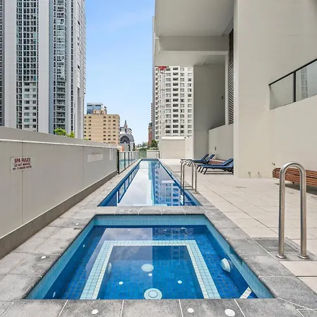 Cityscape Charm - Comfort In The * Brisbane