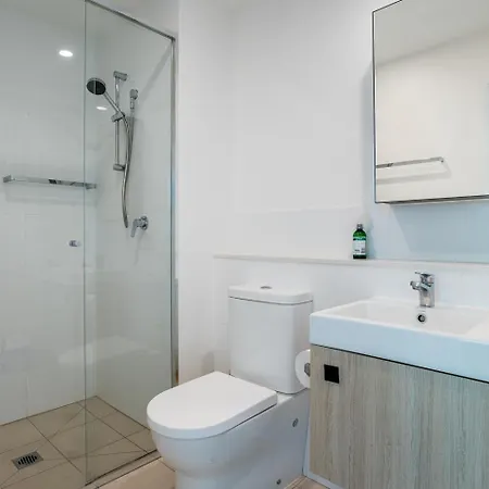 Ort-style 2br With Pool And Gym Apartment Brisbane