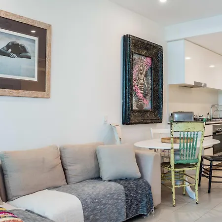 Ort-style 2br With Pool And Gym Apartment