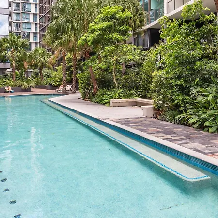 Ort-style 2br With Pool And Gym * Brisbane