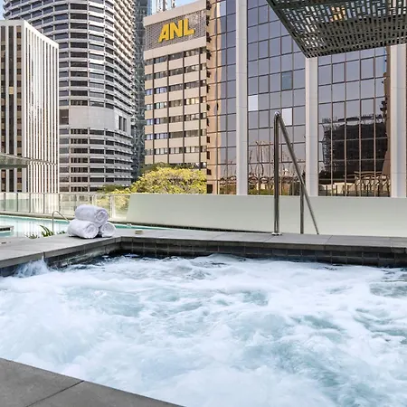 Oaks Aurora 4* Brisbane