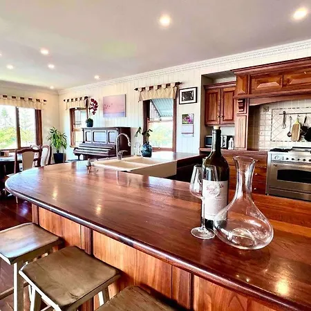 Rosebay Water Front 4 Bd