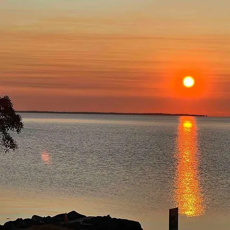 Rosebay Water Front 4 Bd *