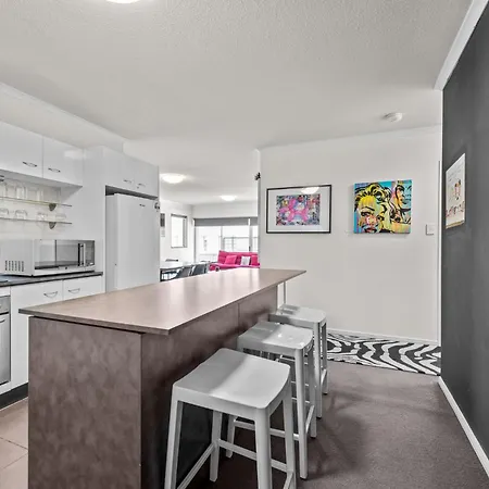 Apartment Hidden Haven Apt W/park & Pool *