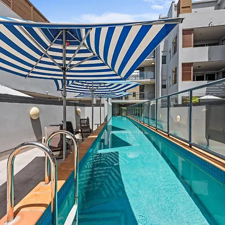 Hidden Haven Apt W/park & Pool Brisbane
