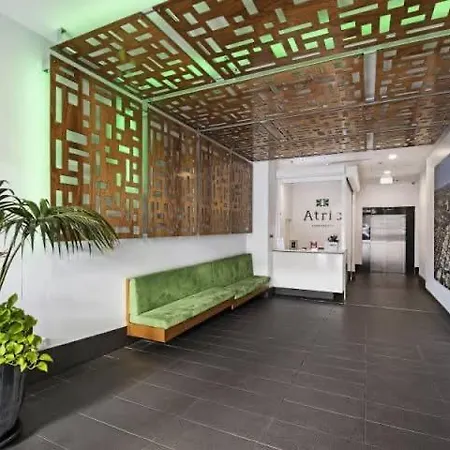 Homestay Fortitude Valley Sharing With Other Guests Brisbane