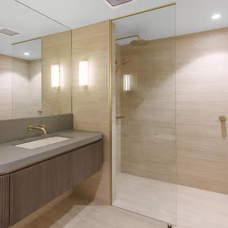 Amora Hotel Brisbane