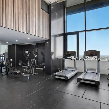 High Level Riverview 1b1b In Centre Of Cbd Apartment *